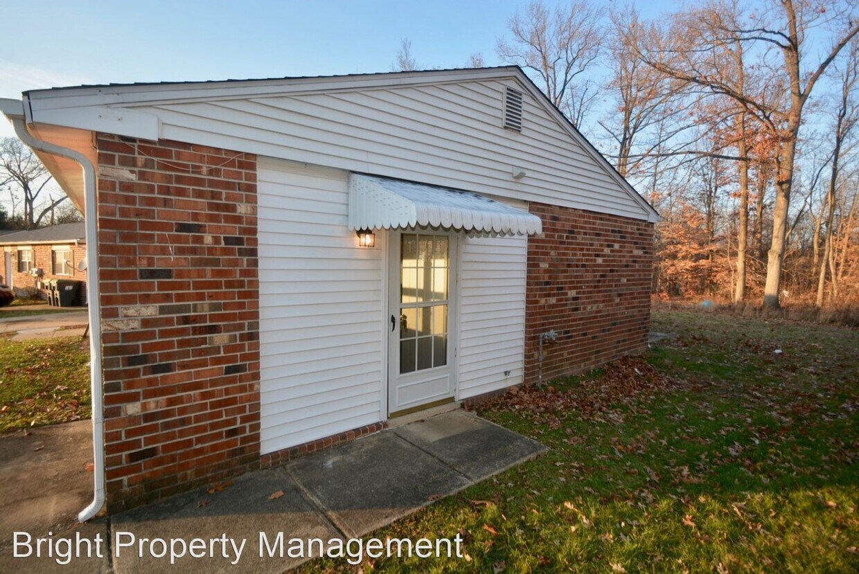 Primary Photo - 1 br, 1 bath House - 40 1/2 Verdi Circle