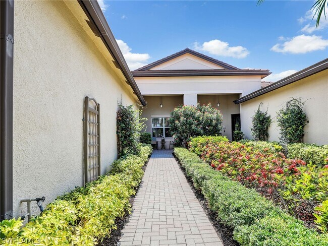 Foto del edificio - 28471 Burano Dr