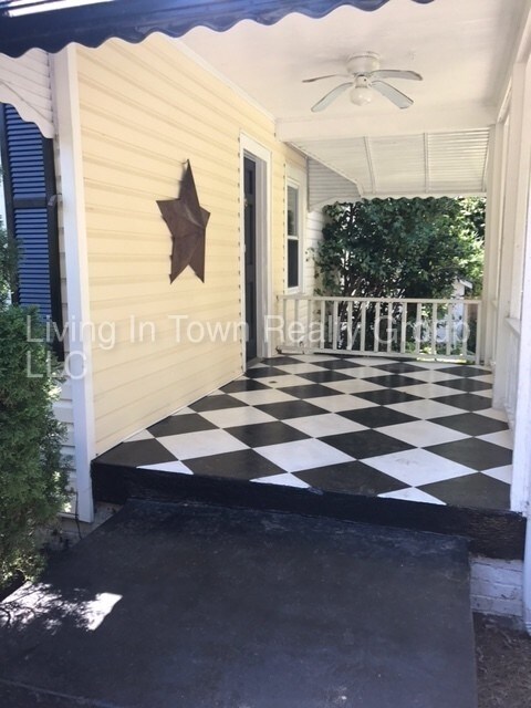 Foto del edificio - 788 Berkeley Ave NW