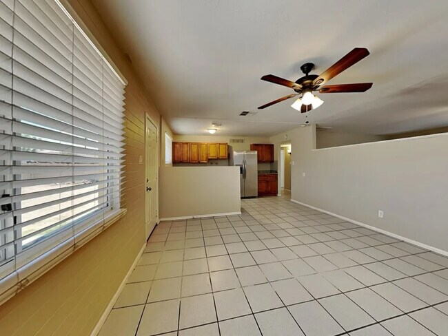 Foto del edificio - 3011 N 51st Ave