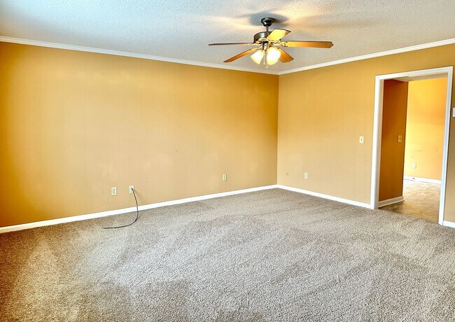 Foto del edificio - 11424 Oak Arbor Way