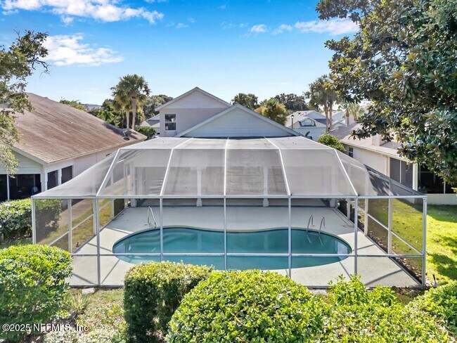 Building Photo - 104 Clam Bake Ct