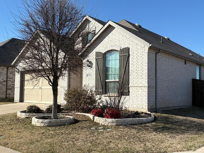 Photo - 1325 Audubon Dr House
