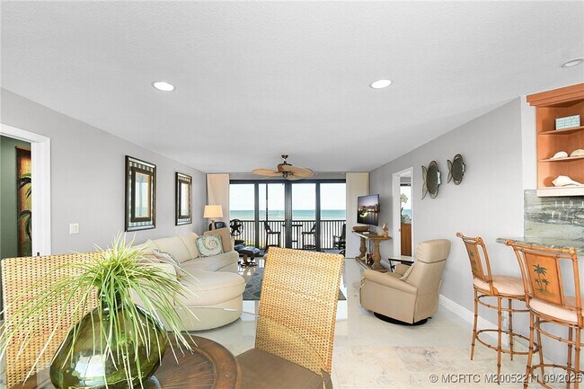 Foto del edificio - 2375 NE Ocean Blvd