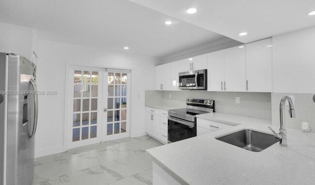 Foto del edificio - 1917 SW 107th Ave