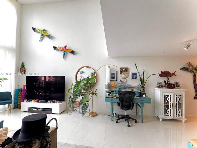 Building Photo - 6000 Collins Ave