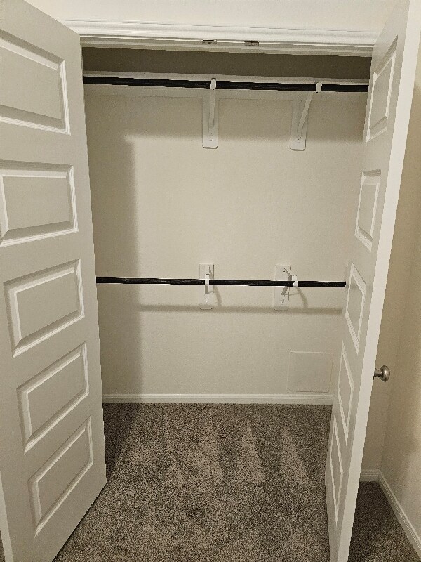 Building Photo - 18642 Hunter William Wy