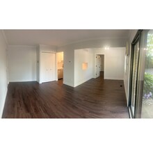 Building Photo - 1280 Dewey St