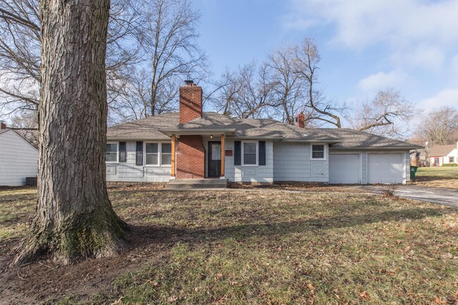 Building Photo - 5218 Alder Dr
