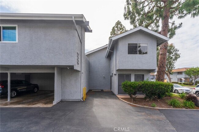 Foto del edificio - 9552 Bickley Dr
