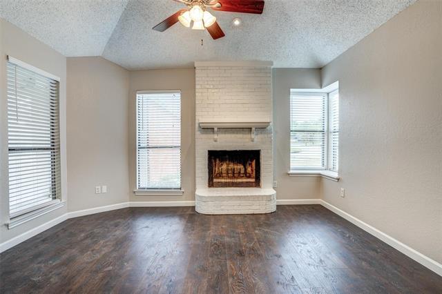 Foto del edificio - 2124 Artherfield Dr