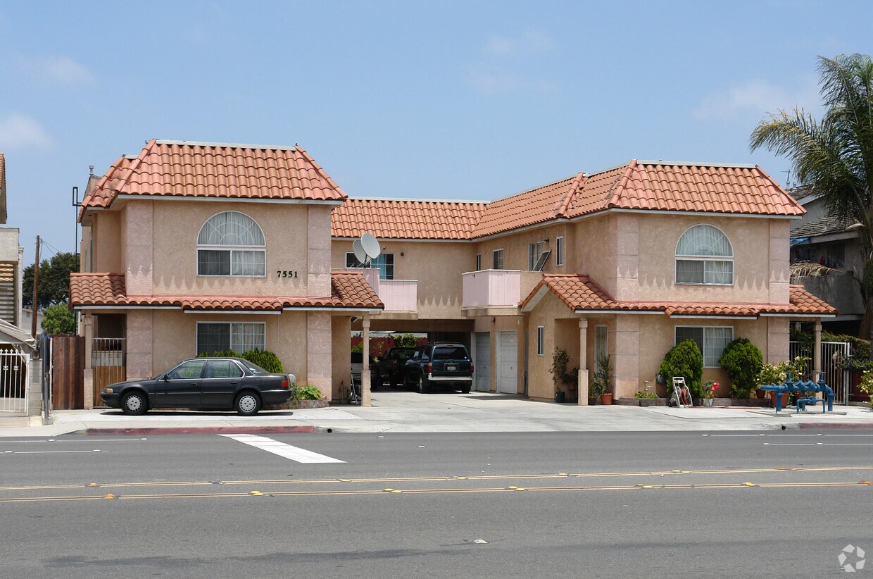 Building Photo - 7551 Warner Ave