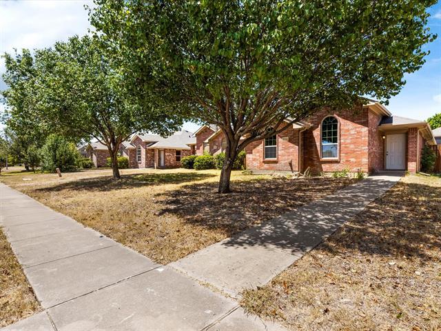 Building Photo - 513 Monarch Dr