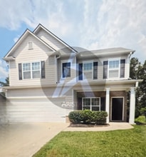 Building Photo - 208 Persian Ivy Way