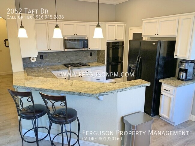 Building Photo - Single Story Four Bedroom Home in Rocklin ...