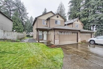 Building Photo - 2214 NE 137th Ct