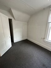 Building Photo - 211-211 8th St S