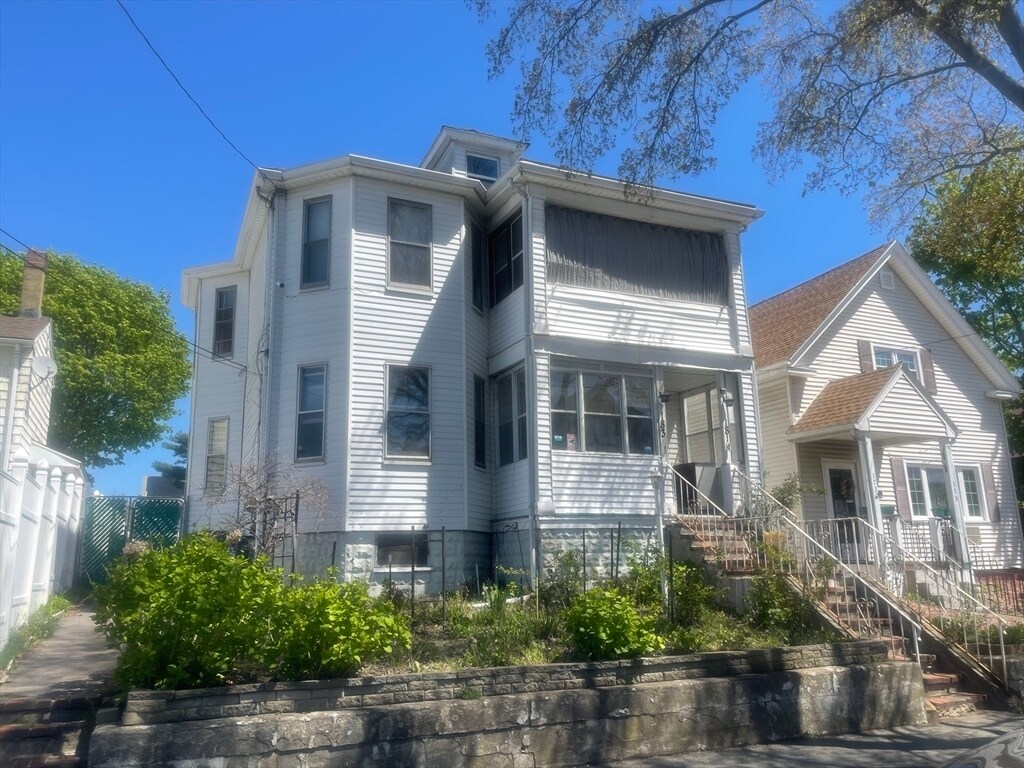 183 Mountain Ave Unit 1, Revere, MA 02151 Room for Rent in Revere, MA