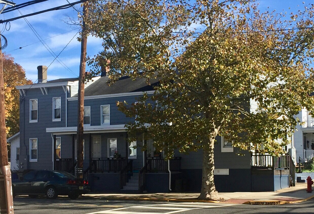 Foto del edificio - 15 West Burlington Street