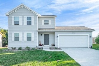 Building Photo - 5651 Claremount St