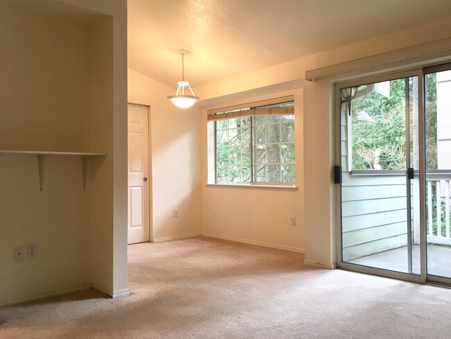 Building Photo - Mill Creek One Bedroom in Mill Creek Count...