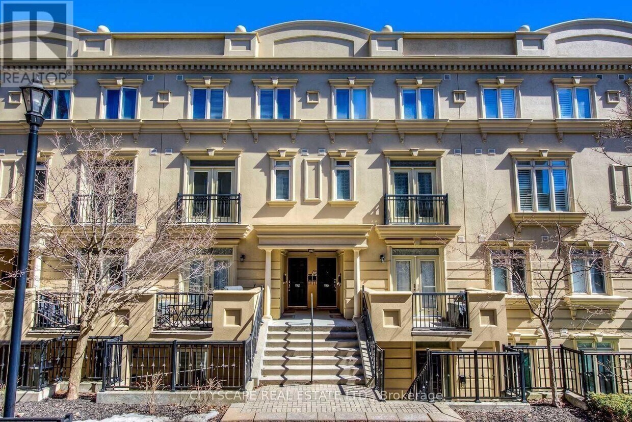 Primary Photo - 78-78 Carr St