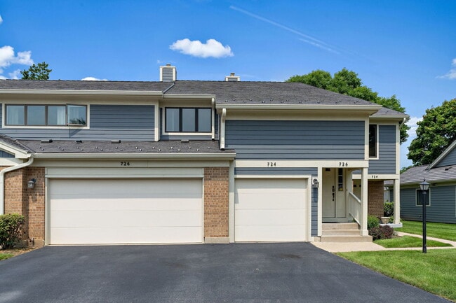 Building Photo - 726 Ascot Ct