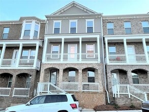 Building Photo - 404 Caravelle Walk