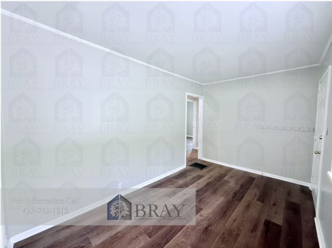 Foto del edificio - Charming Cottage Retreat in the Heart of Ridgefields – 2BR Renovated Home with Stream Views