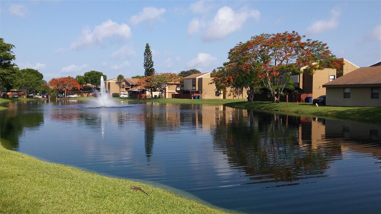 Photo - 2944 E MISSIONWOOD LN # D-III MIRAMAR, FL 33025