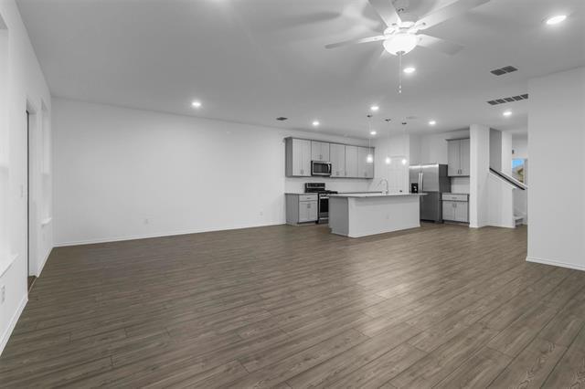 Building Photo - 1006 Marigold St