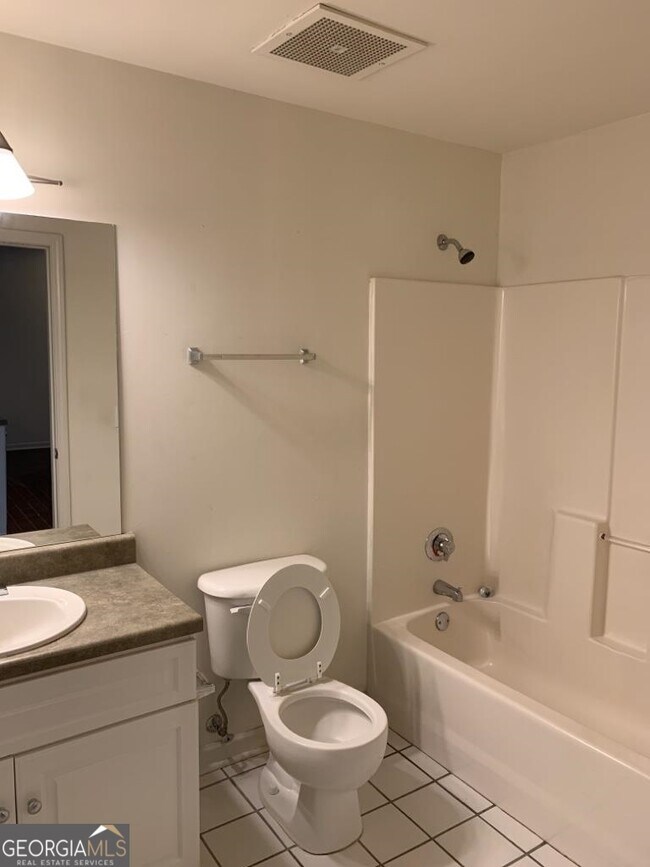 Foto del edificio - 269 N Hull St