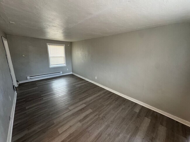 Foto del edificio - 2619 E Willamette Ave