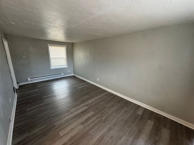 Building Photo - 2619 E Willamette Ave