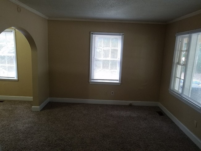Building Photo - 2418 Wheeless Rd