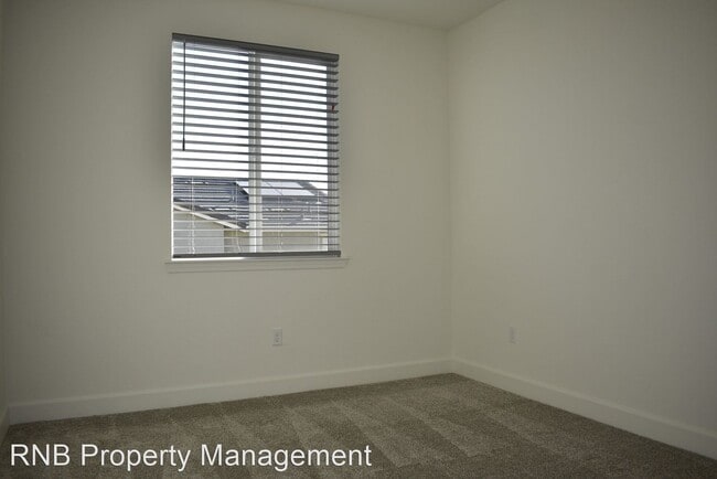 Building Photo - 3 br, 3 bath House - 4437 Tucker Drive