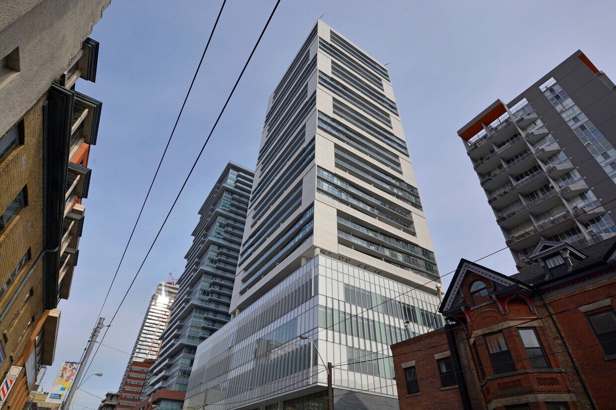 Photo principale - 89-PH89 McGill St
