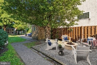 Building Photo - 4130 Pechin St