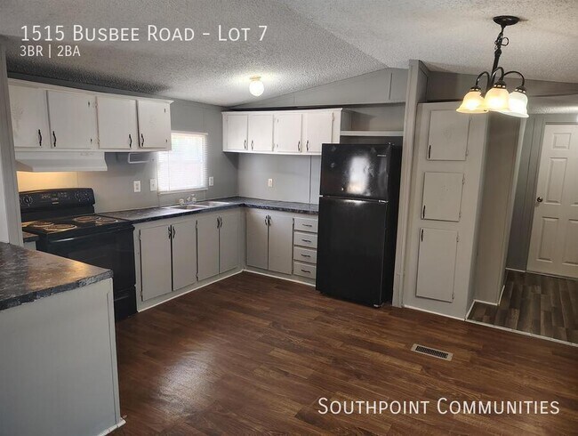 Foto del edificio - 1515 Busbee Rd