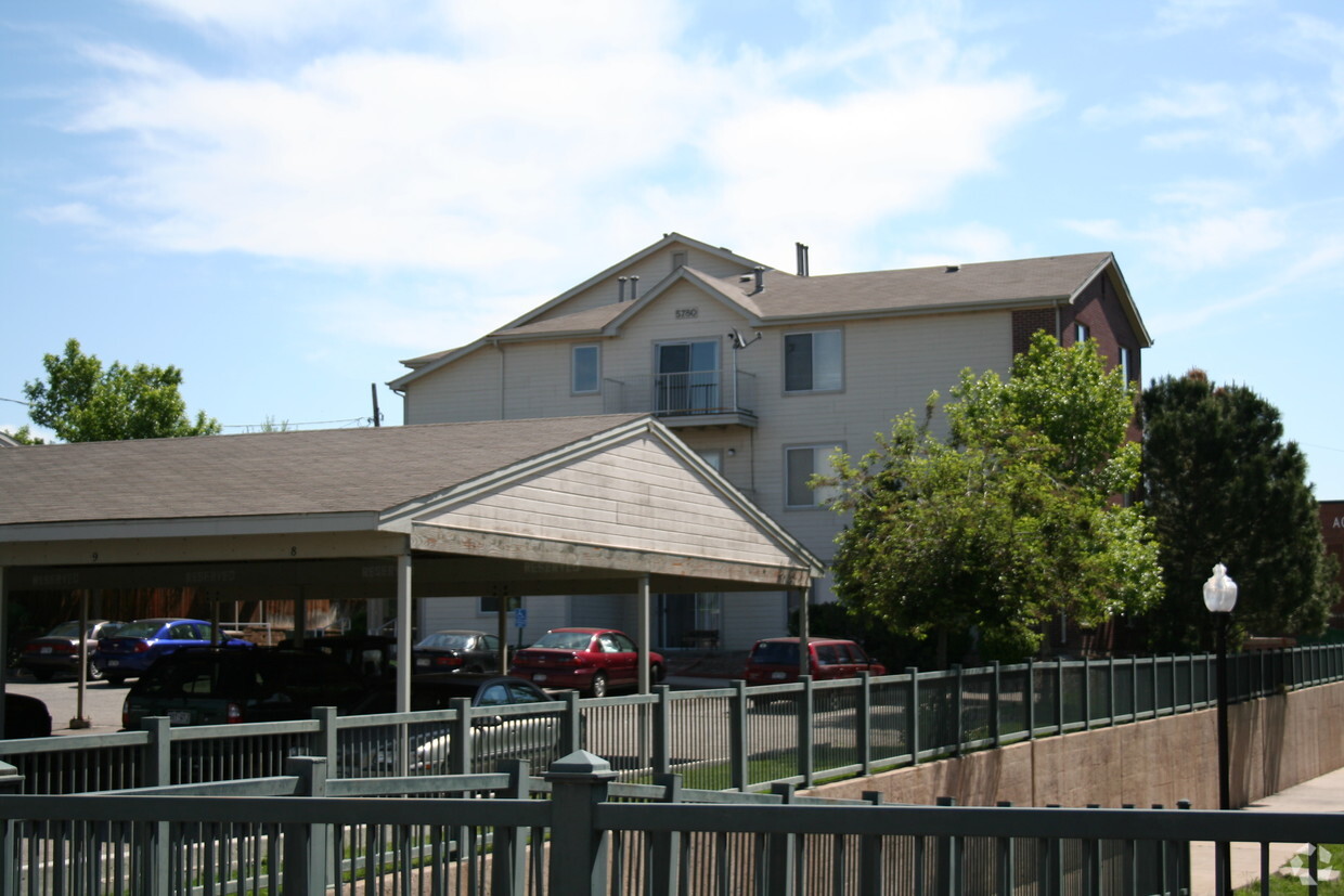 Foto del edificio - South Creek Apartments