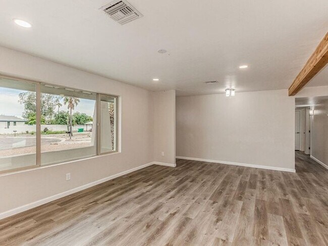 Foto del edificio - 4BR w/ Pool + Covered Patio in Tucson 85704