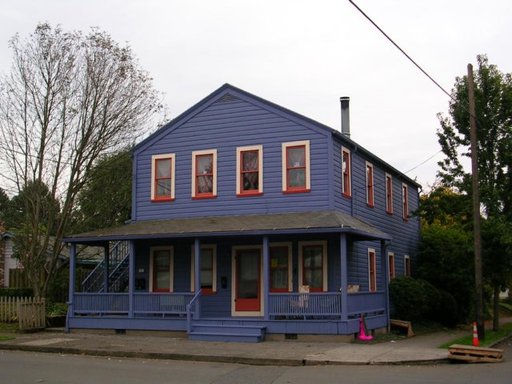 Primary Photo - 1102 SE Umatilla St