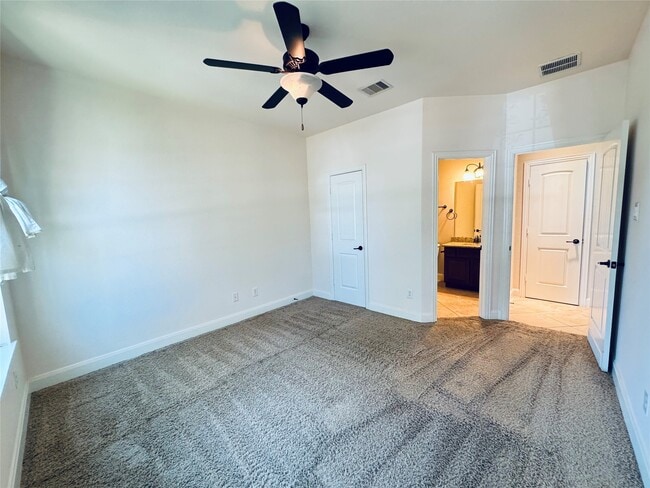 Building Photo - 8102 Conner Cove