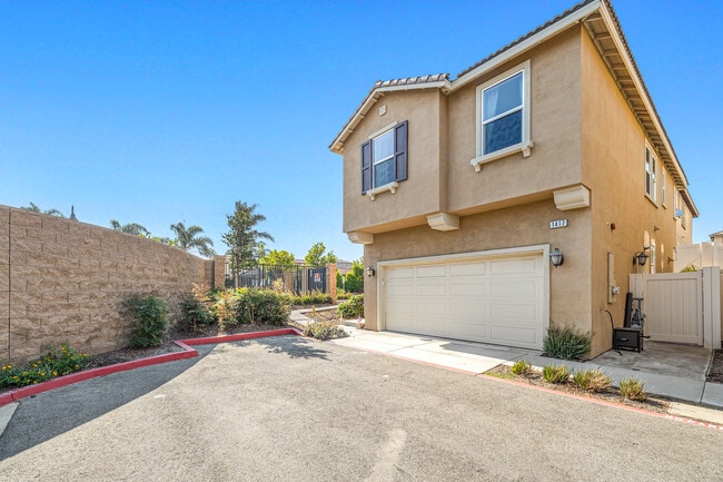 Building Photo - 1417 Turin Ln