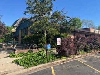 Building Photo - Truth House