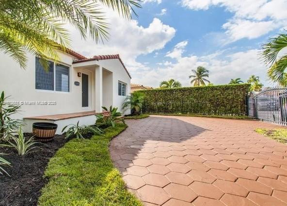 Foto del edificio - 2310 SW 19th St