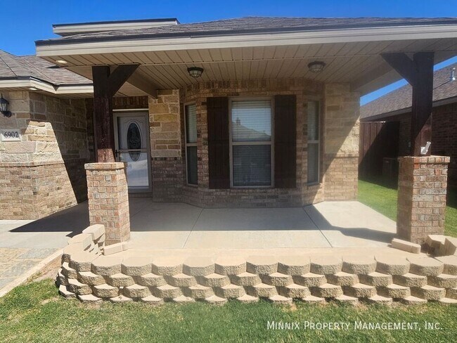 Foto del edificio - 6902 Ranch Hand Dr