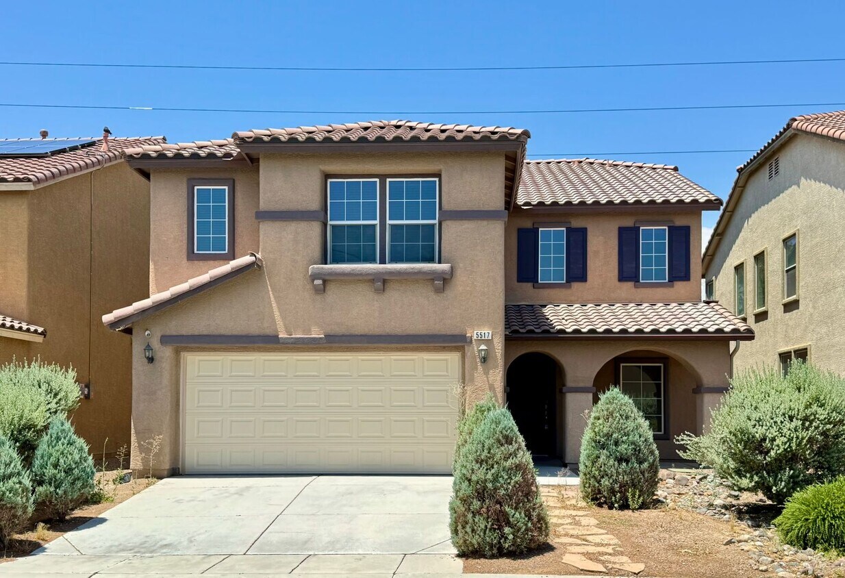 Foto principal - 5517 Roans Prairie St