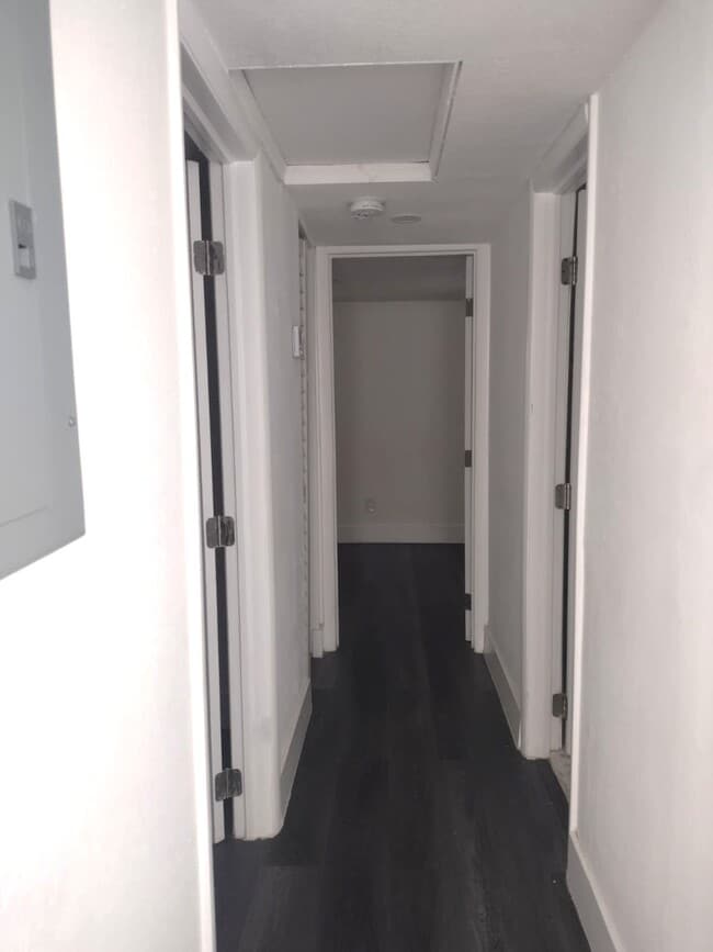 sala - 2971 NW 132nd Ter