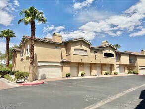 Building Photo - 8724 Red Rio Dr